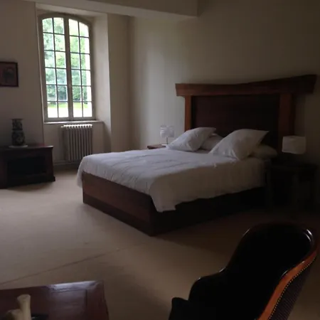 Chateau Du Val Larbont 瑟鲁堡