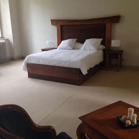 Bed & Breakfast Chateau Du Val Larbont