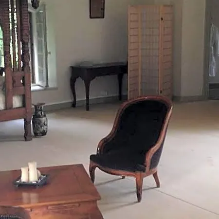 Chateau Du Val Larbont Oda ve Kahvaltı La Bastide-de-Sérou