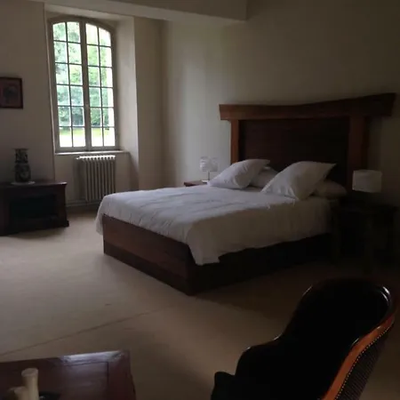 Oda ve Kahvaltı Chateau Du Val Larbont La Bastide-de-Sérou